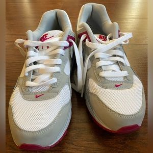 Nike Air Max Correlate Gray and Pink Fuchsia